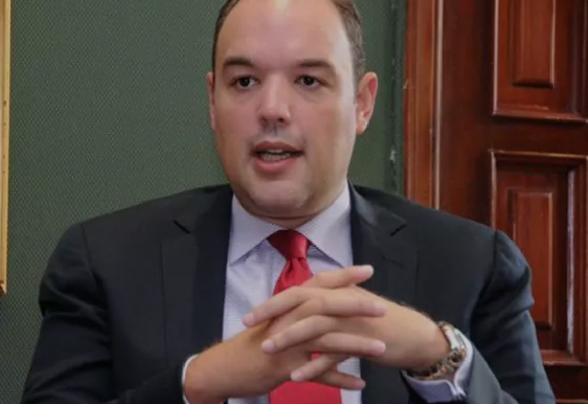 José del Castillo Saviñón renuncia del Comité Político del PLD