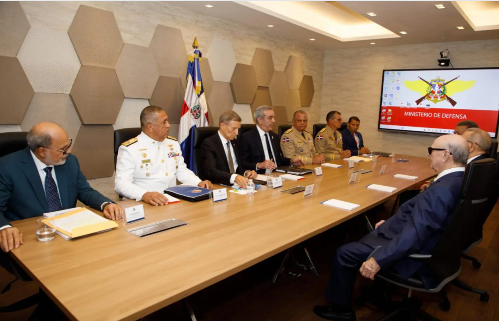 Captura de pantalla 2025-05-14 202319