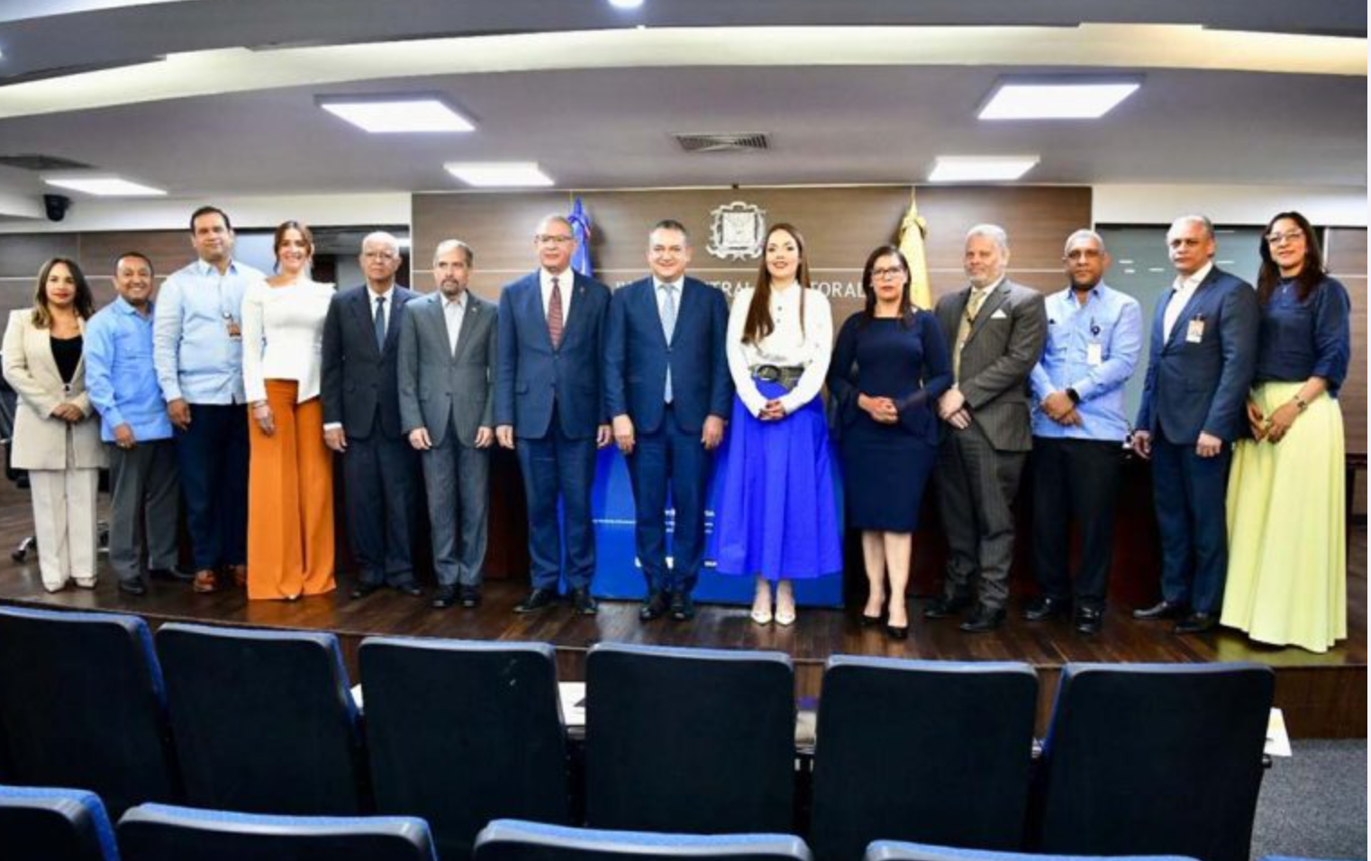 Captura de pantalla 2025-10-31 065755 Captura de pantalla 2025-10-31 065755