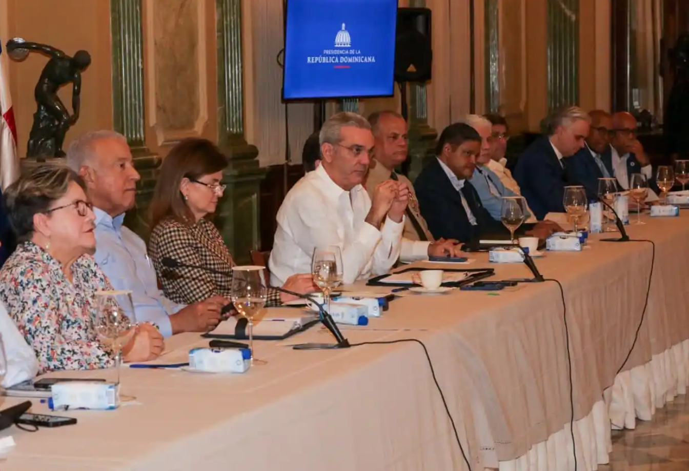 Captura de pantalla 2025-11-06 083923