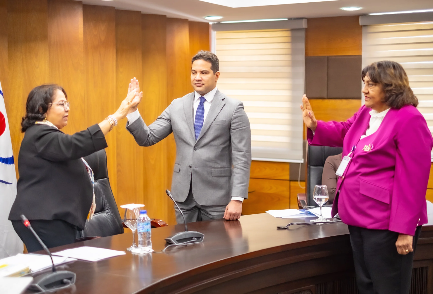 Captura de pantalla 2025-11-16 123027