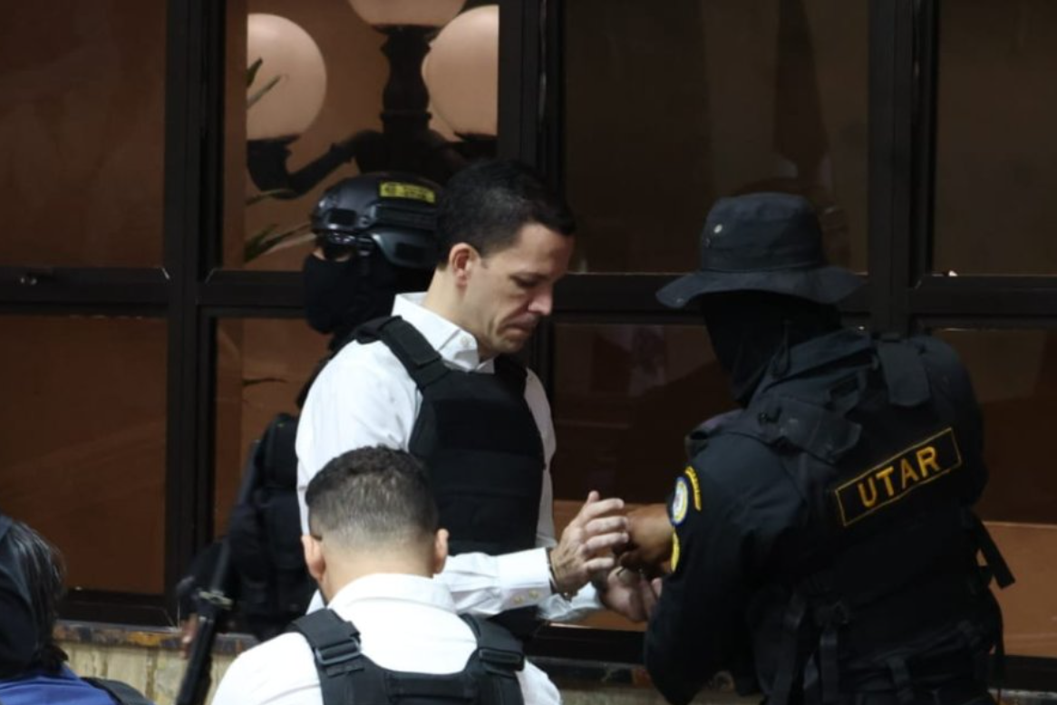 Captura de pantalla 2025-11-17 124402