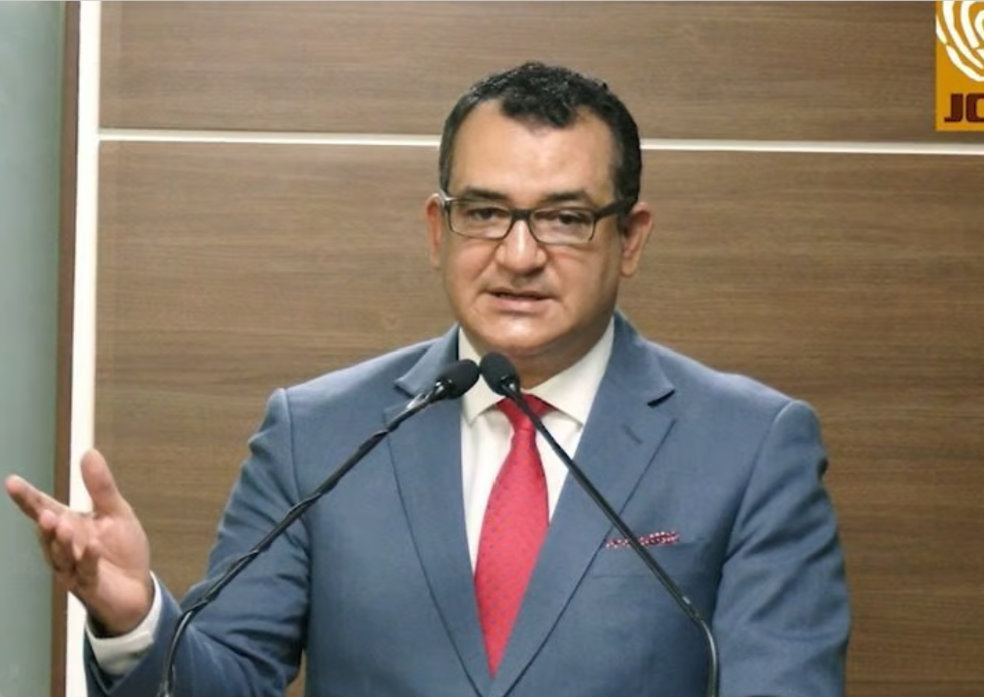 Captura de pantalla 2025-11-27 180235