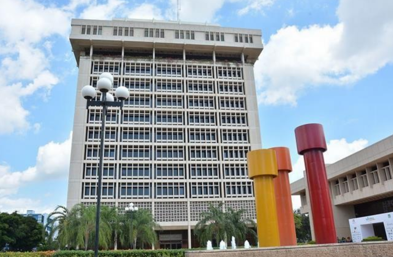 Captura de pantalla 2025-12-15 205504