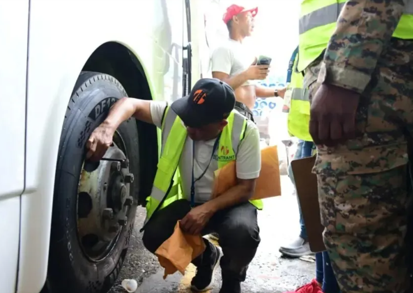 Captura de pantalla 2025-12-18 193832